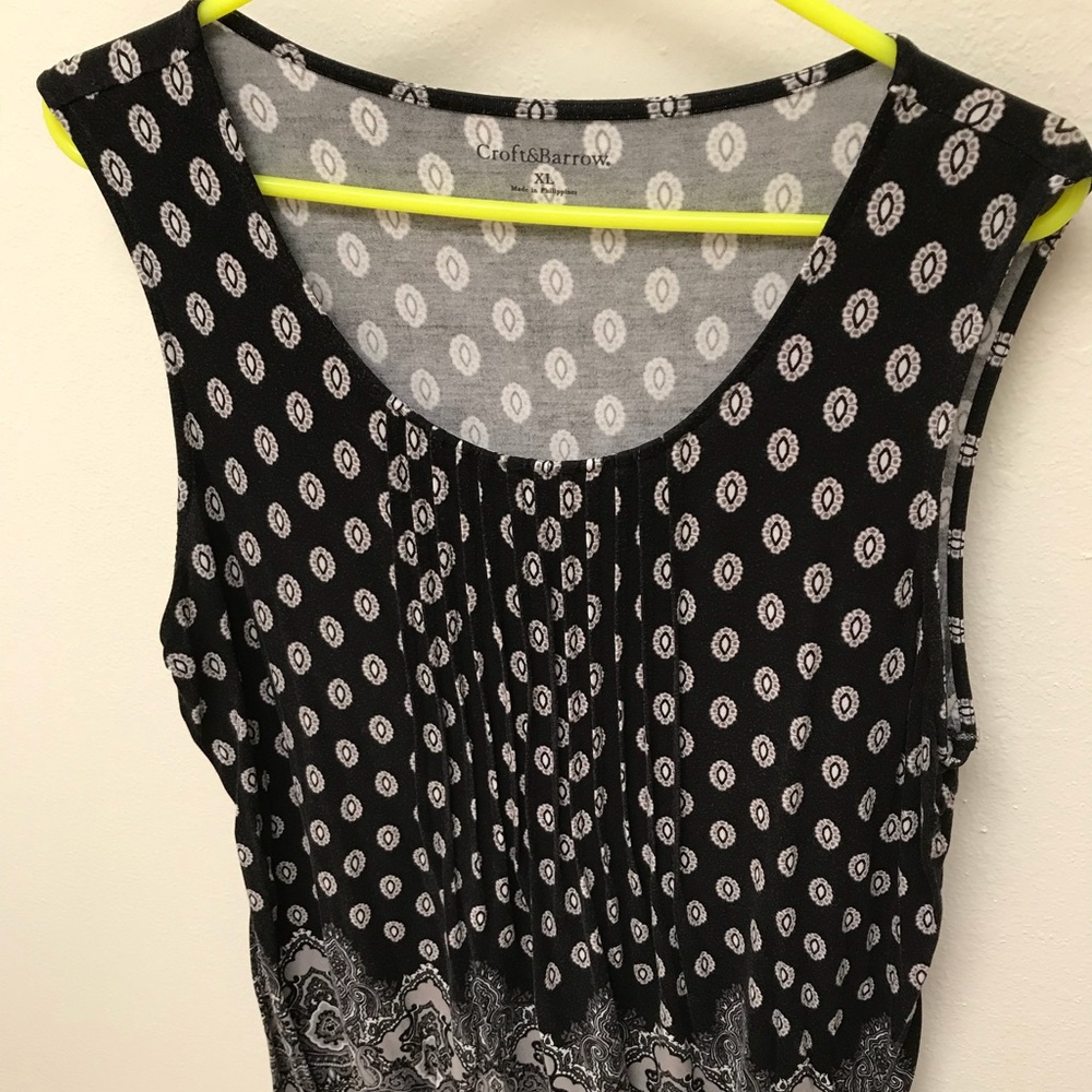 Sleeveless top